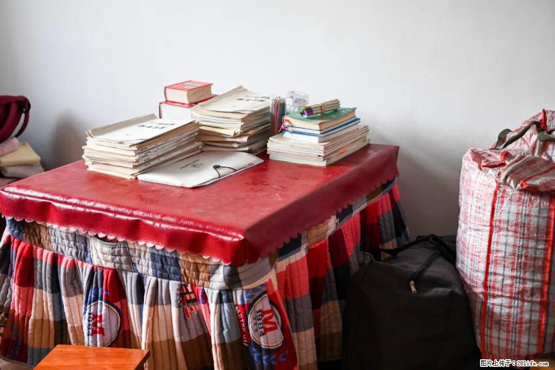 全网追的“扁担女孩”，找了一份暑假工，时薪12元 - 黑河生活资讯 - 黑河28生活网 heihe.28life.com